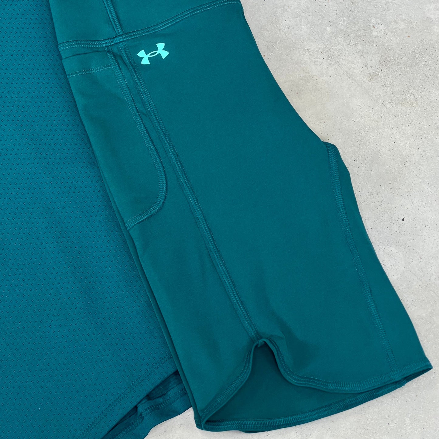 Under Armour Short Set Green Women
