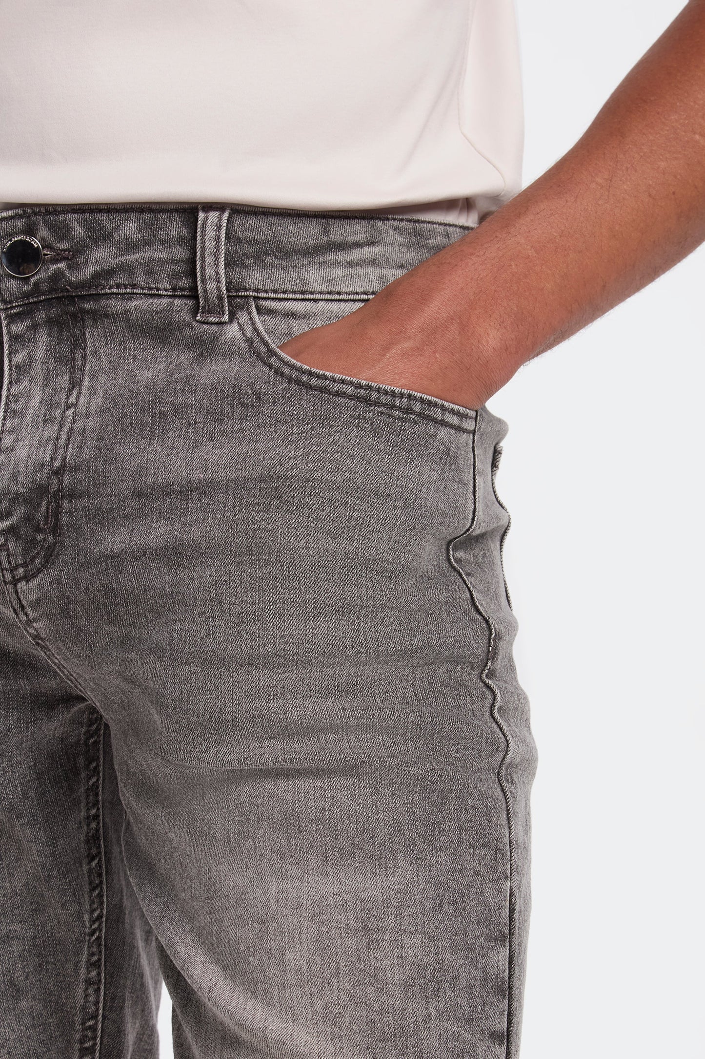 THE LORENZO SHORTS