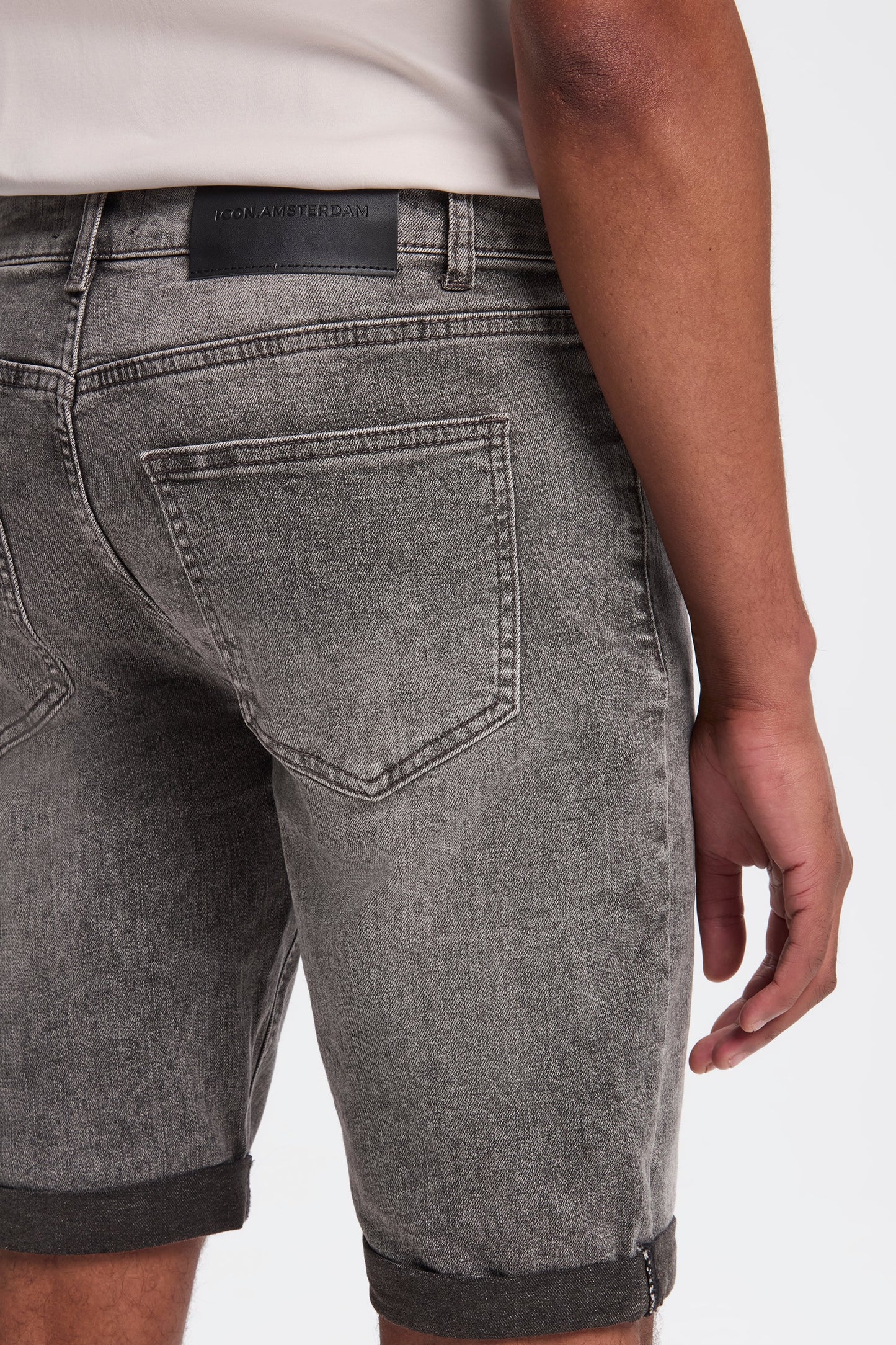 THE LORENZO SHORTS