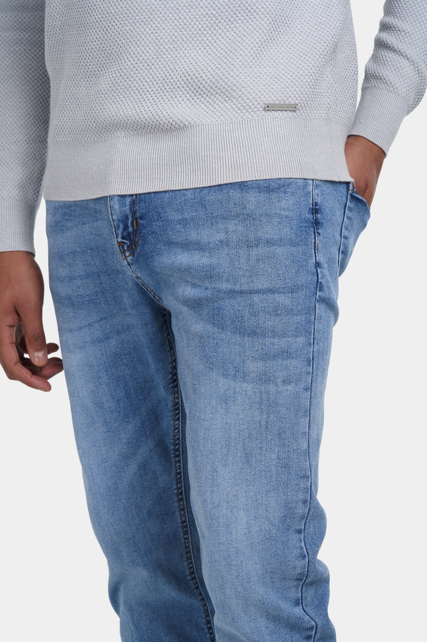 THE JAXON JEANS