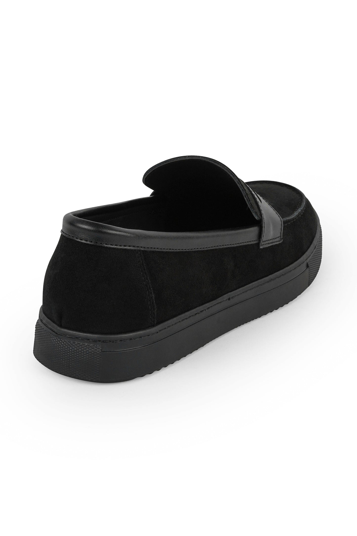 THE BELLUCI SHOES