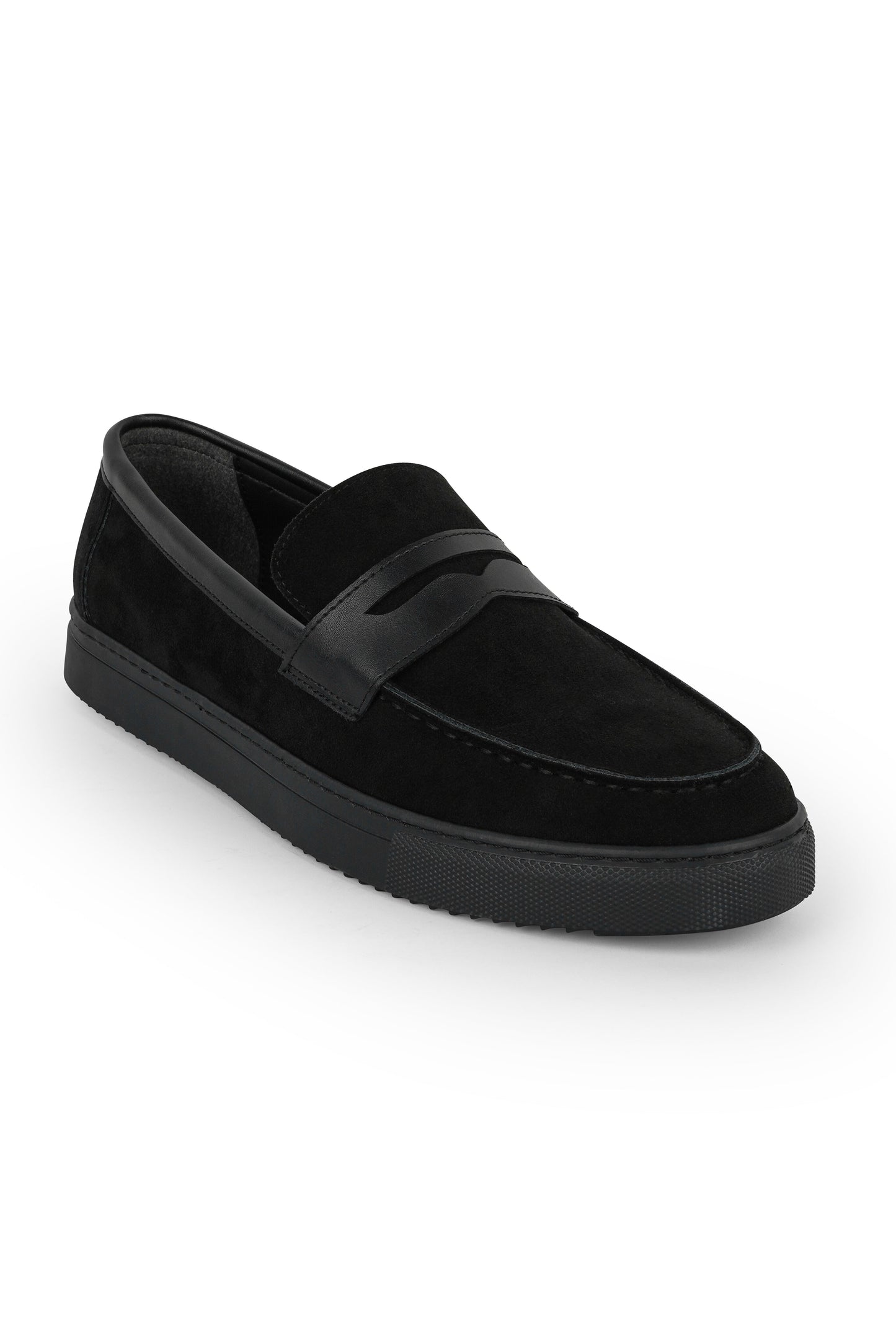 THE BELLUCI SHOES