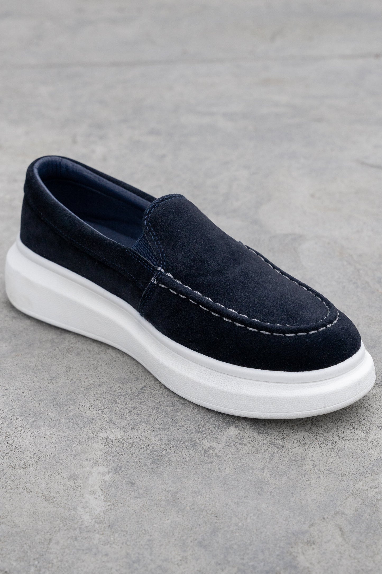 THE VARISO SUEDE SLIPPER