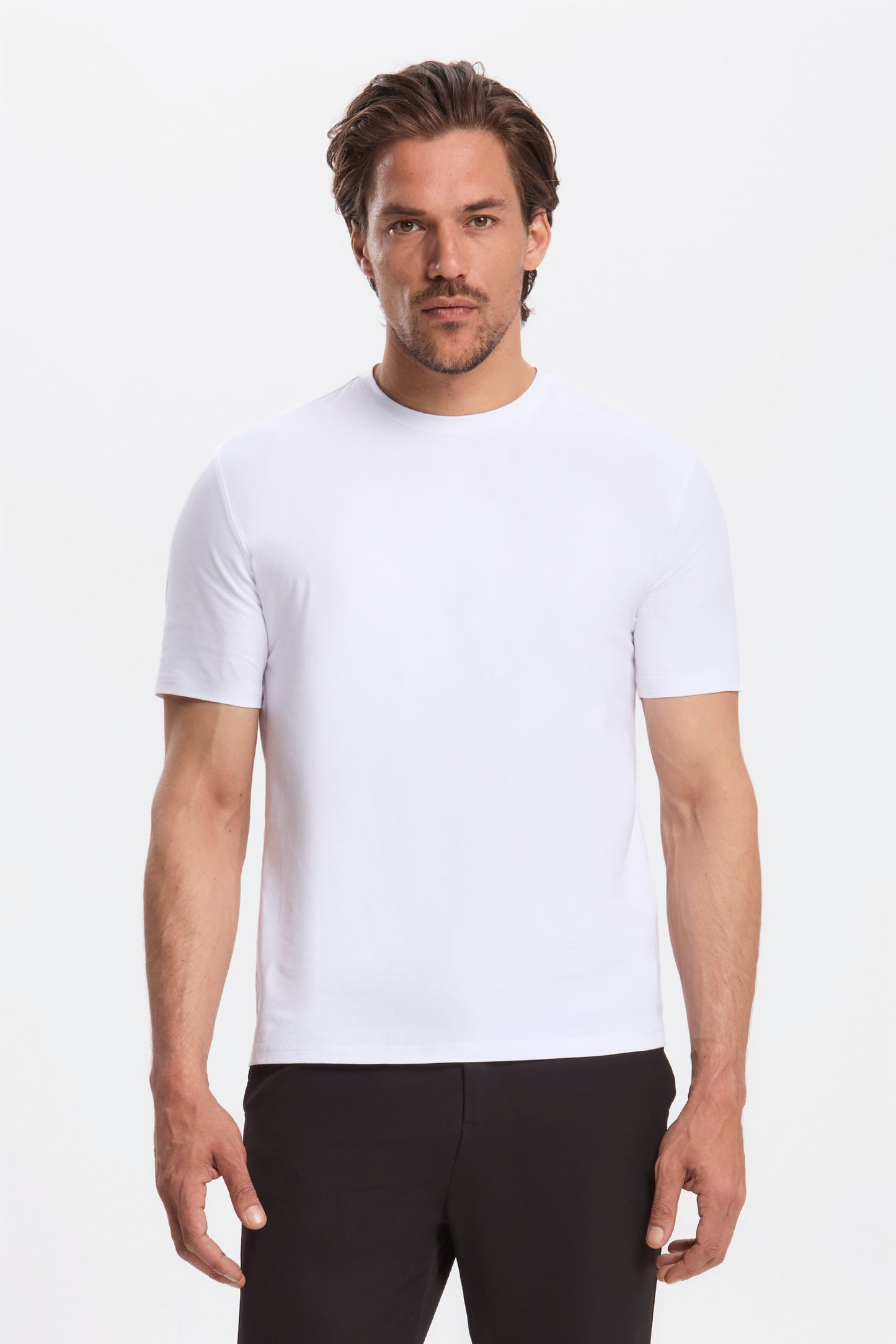 THE ESSENTIAL T-SHIRT