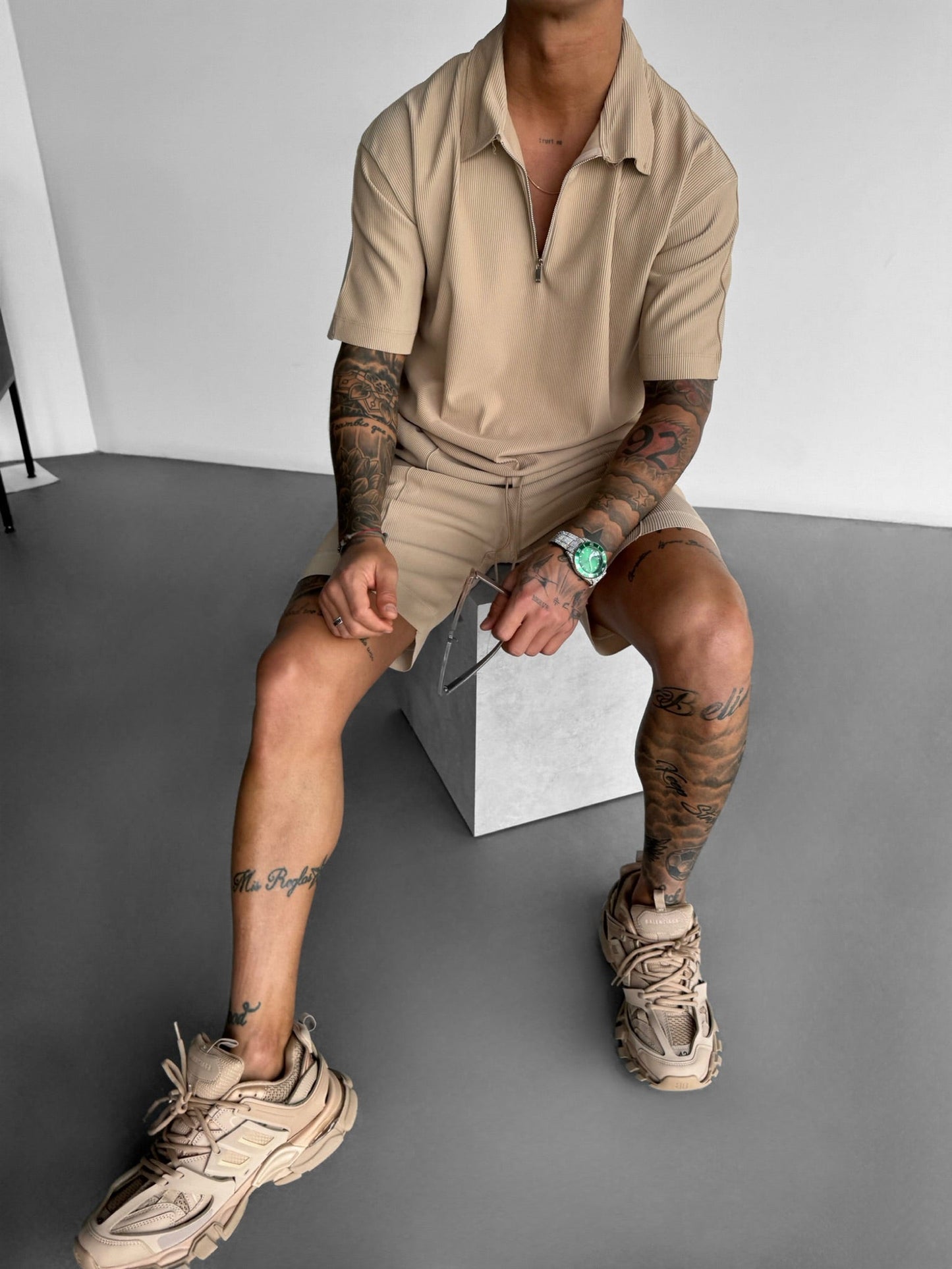 Oversized Layered Zip Polo T-shirt - Beige