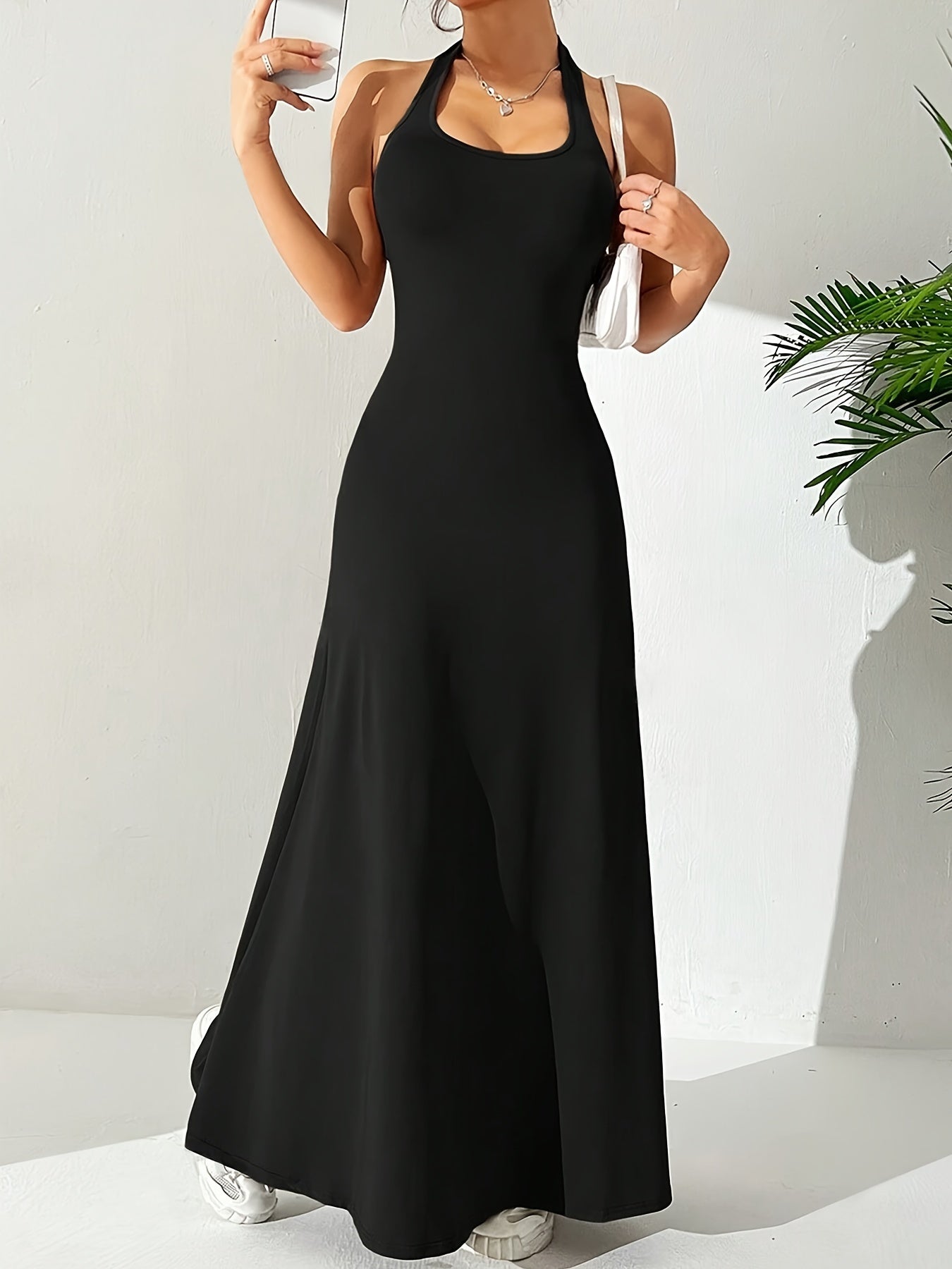Mariel | Elegante Halter Maxi Jurk met Open Rug