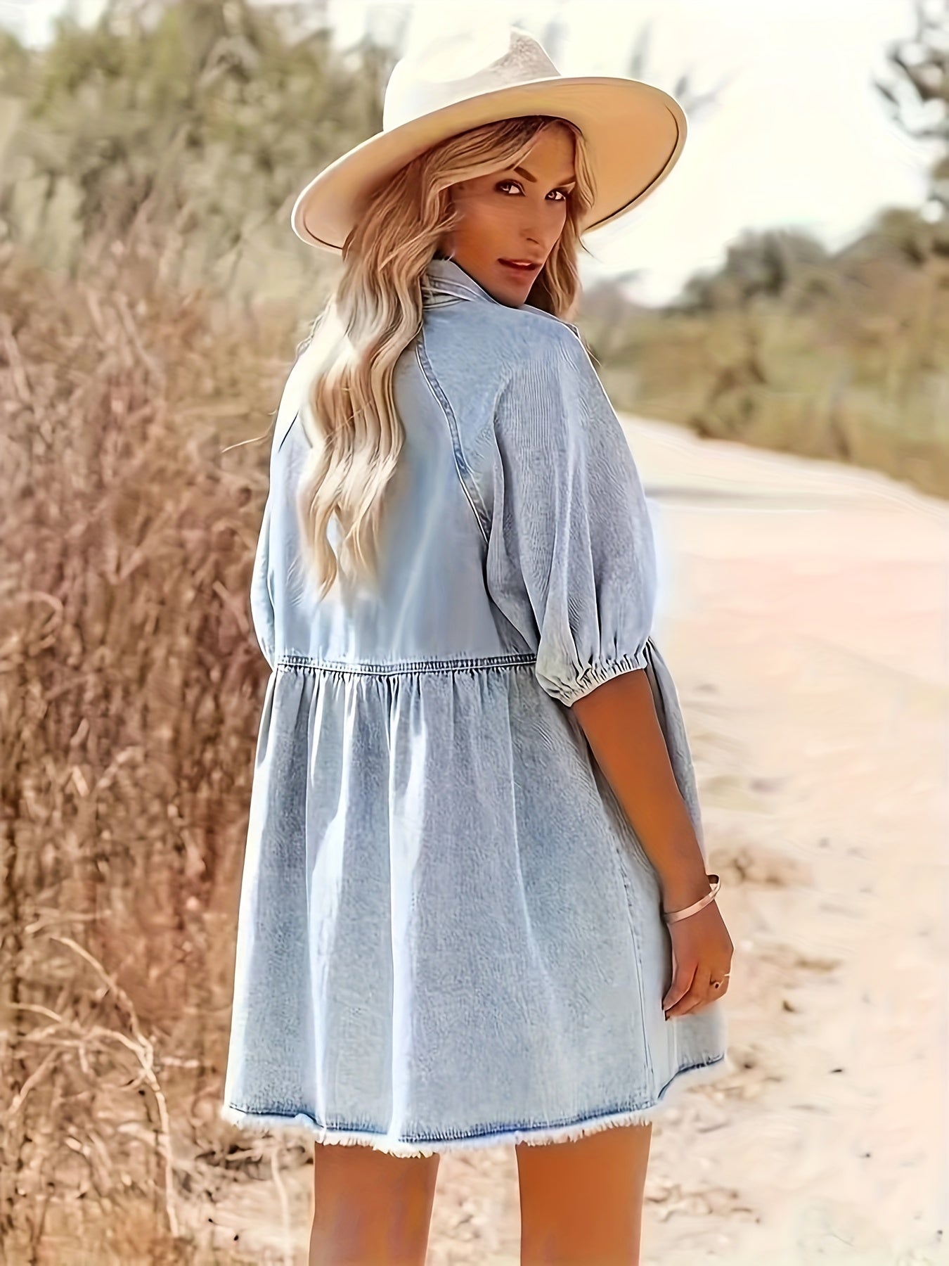 Mia | Licht Blauwe Denim Jurk met Pofmouwen