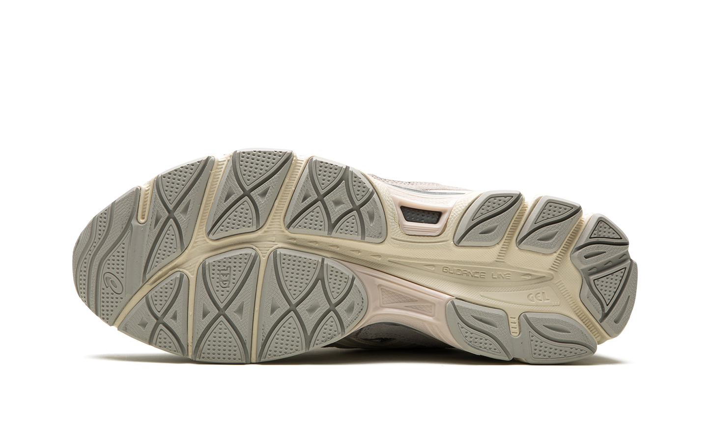 ASICS Gel-NYC | Oyster Gray | 1 + 1 Free