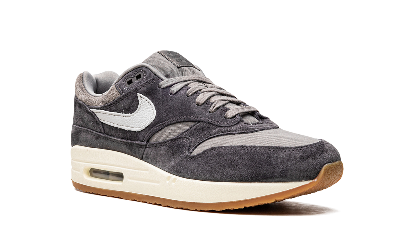 Nike Air Max 1 Crepe Soft Grau