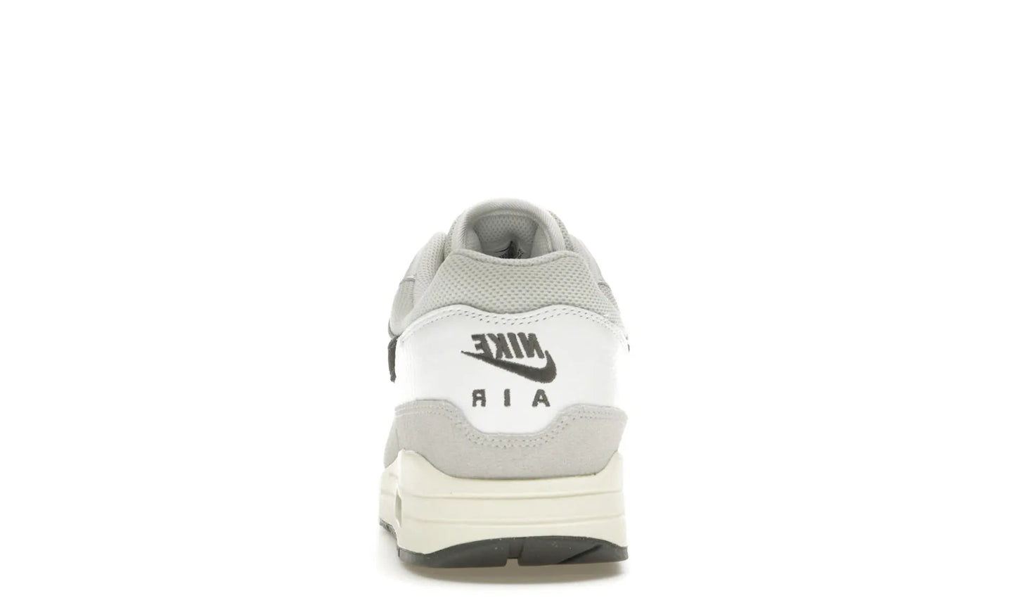 Nike Air Max 1 Light Bone Iron Grey