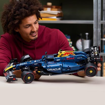 LEGO Technic Oracle Red Bull Racing RB20 F1 & Technic Ferrari SF-24 F1