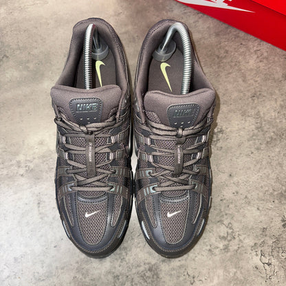 Nike P6000 Trainers Dark Cave