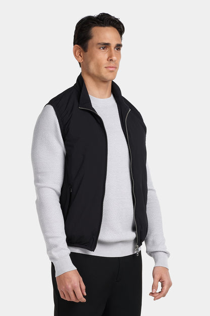 THE TRAVEL BODY WARMER
