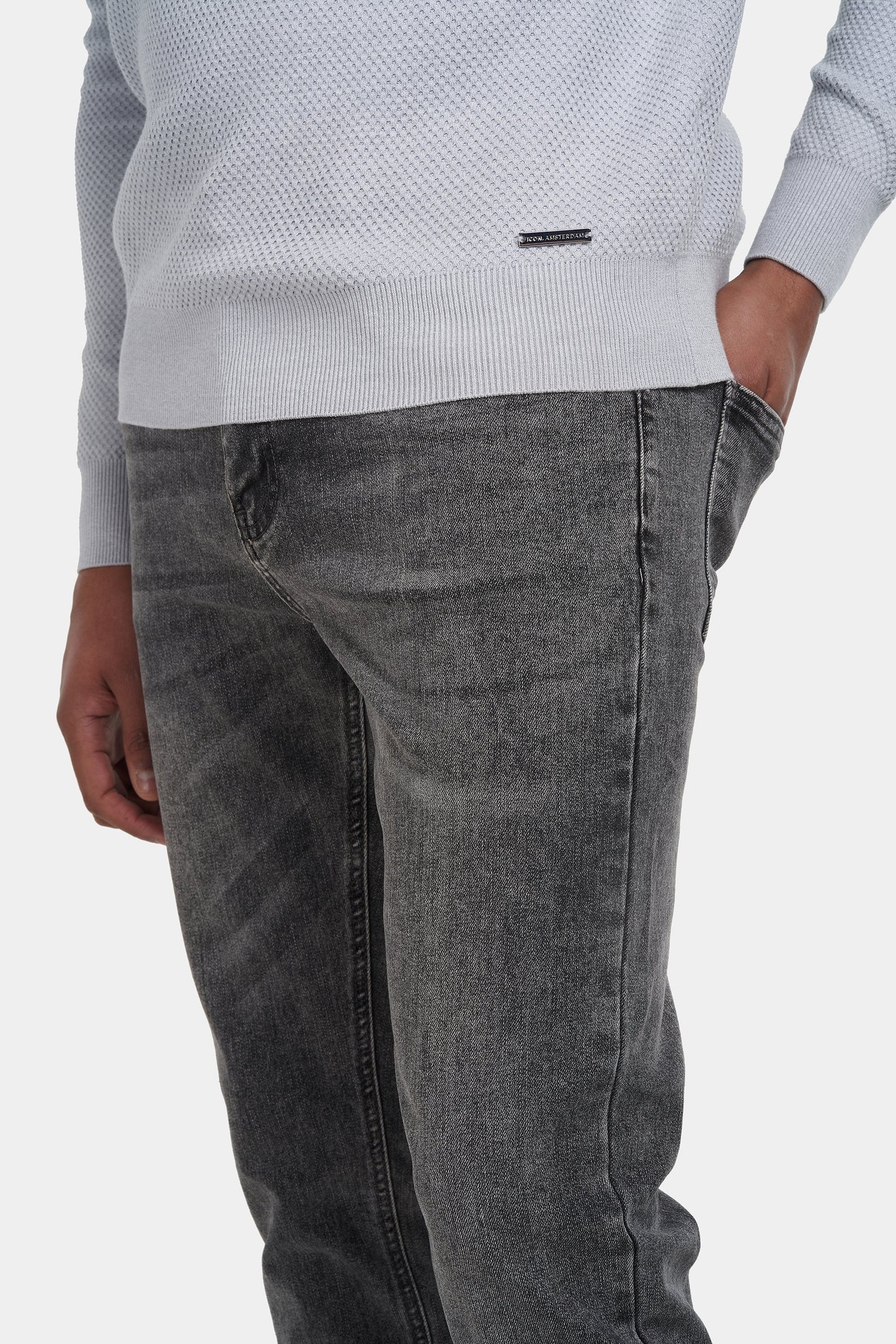 THE JAXON JEANS