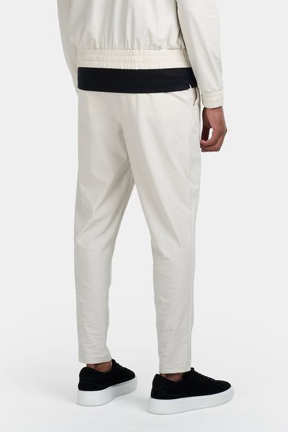 THE TRAVEL PANTS