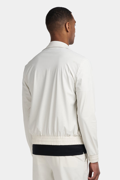 THE TRAVEL JACKET