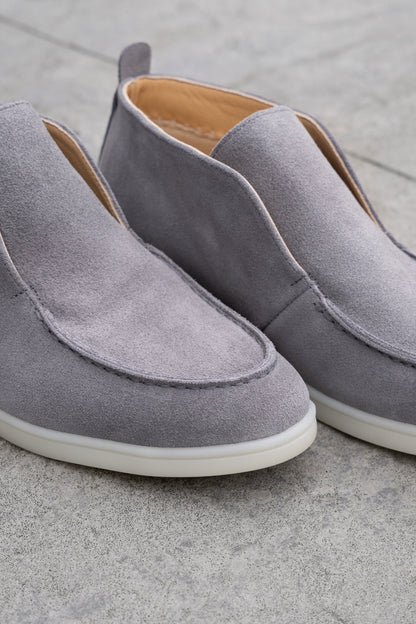 THE ARONA SUEDE LOAFERS