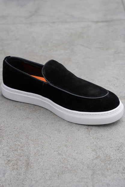 THE BELETO SUEDE LOAFERS 