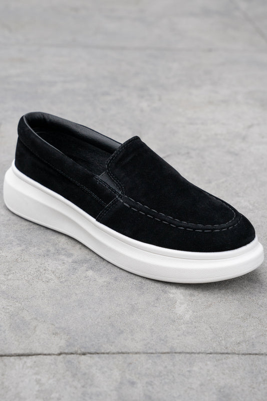 THE VARISO SUEDE SLIPPER