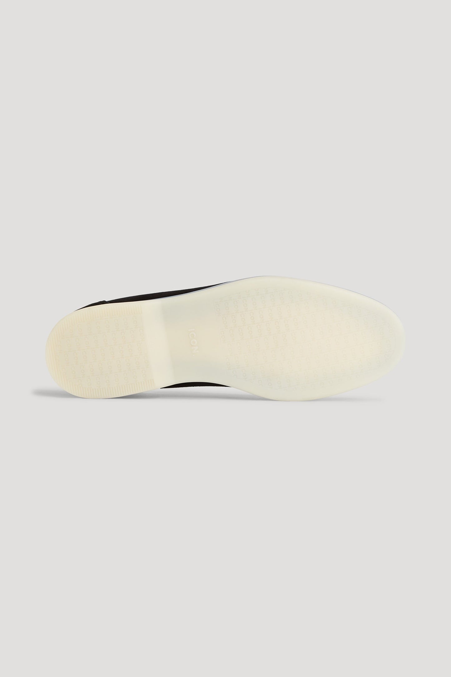THE CLASSIC LOW LOAFER
