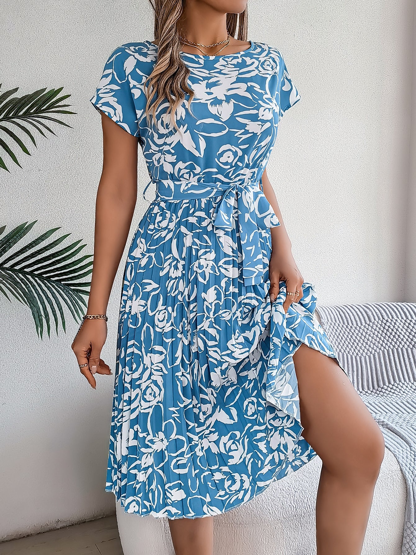 Monique | Elegante Bloemenjurk met Taille Ceintuur