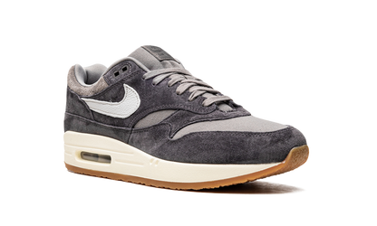 Nike Air Max 1 Crepe Soft Grau